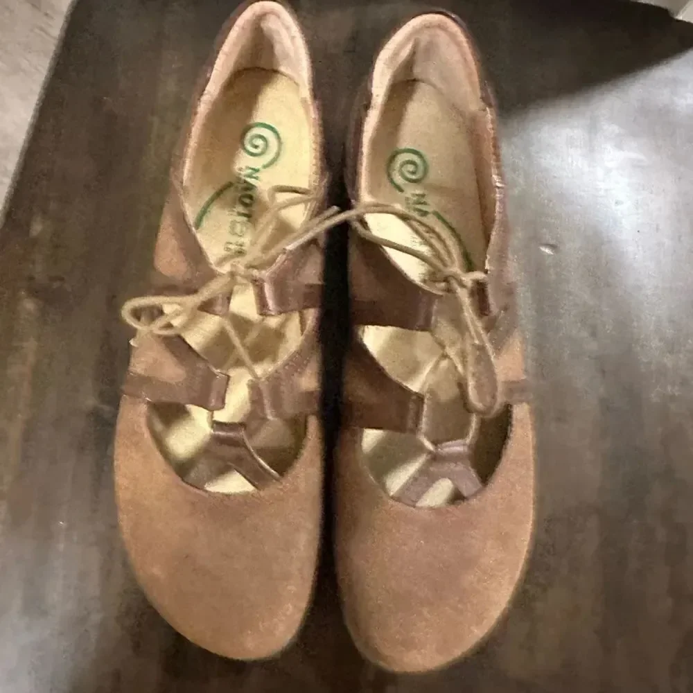 Naot Koru Timu/ 11147 Antique Brown/Toffee Brown Suede Leather Flats size 39 / 8